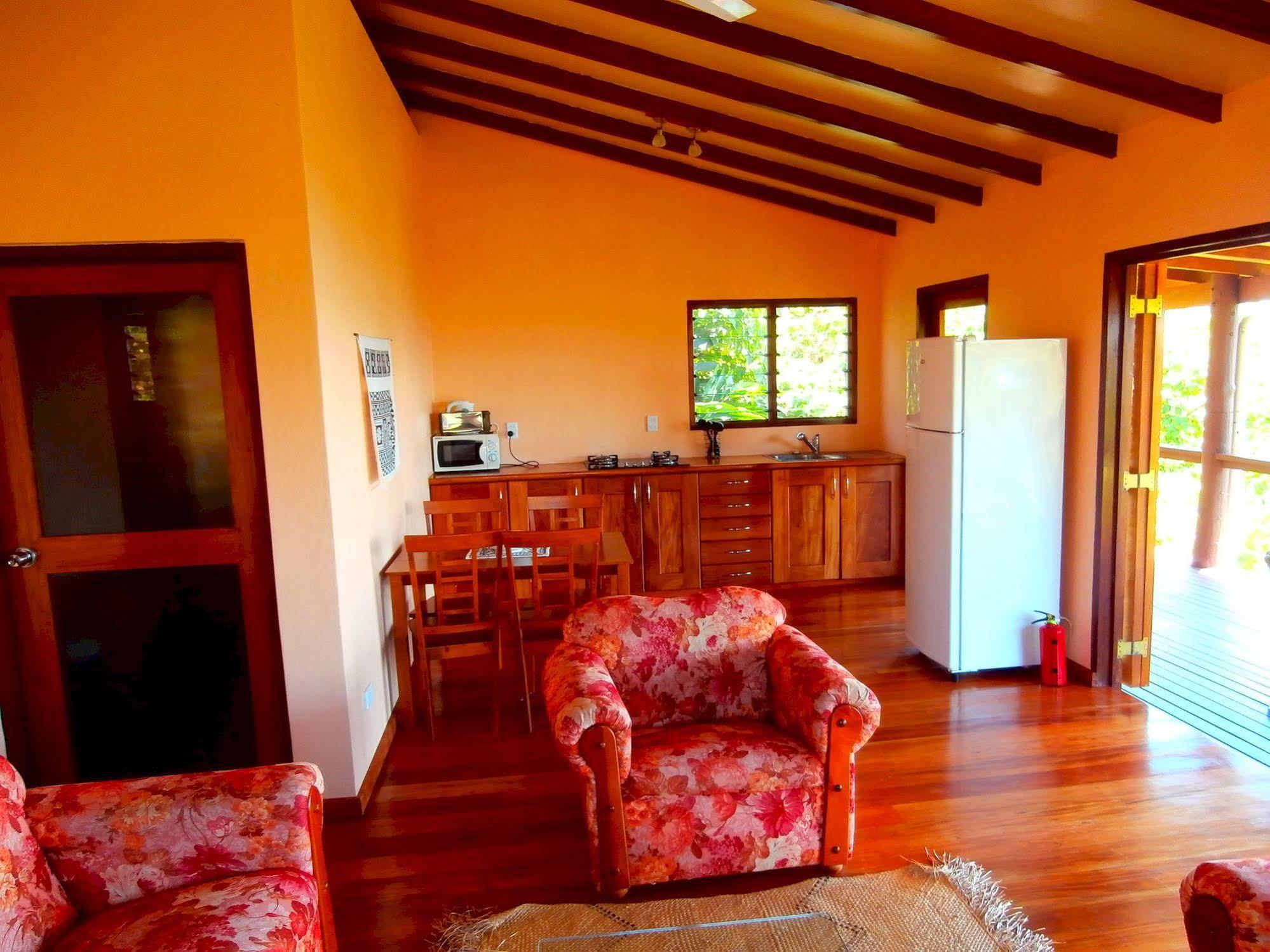 Korovesi Sunshine Villas Savusavu Esterno foto
