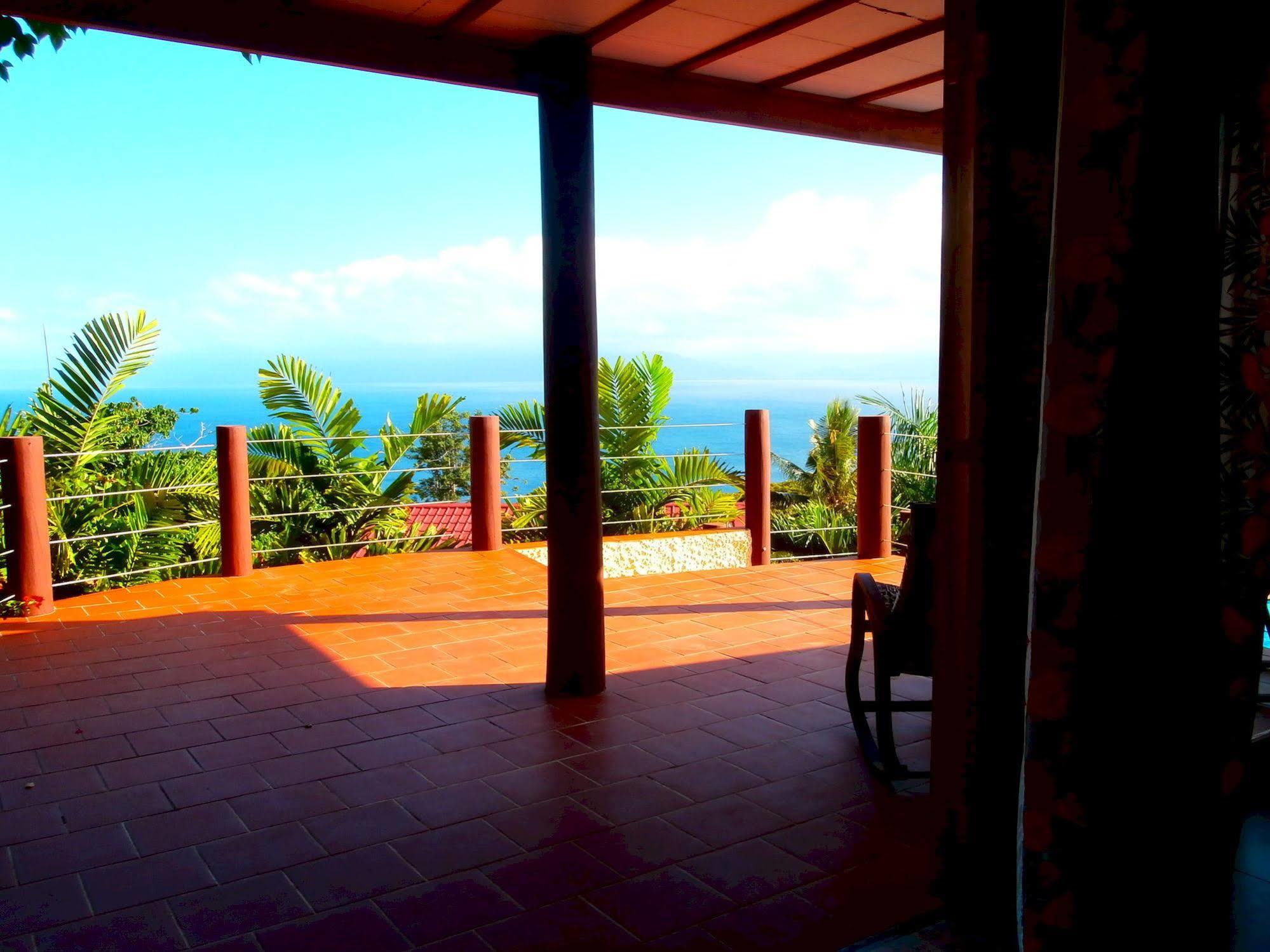 Korovesi Sunshine Villas Savusavu Esterno foto