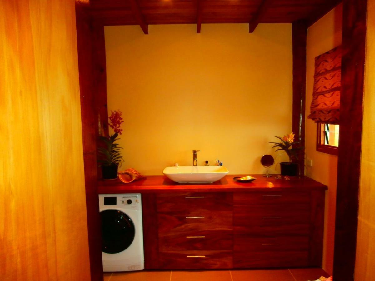 Korovesi Sunshine Villas Savusavu Esterno foto